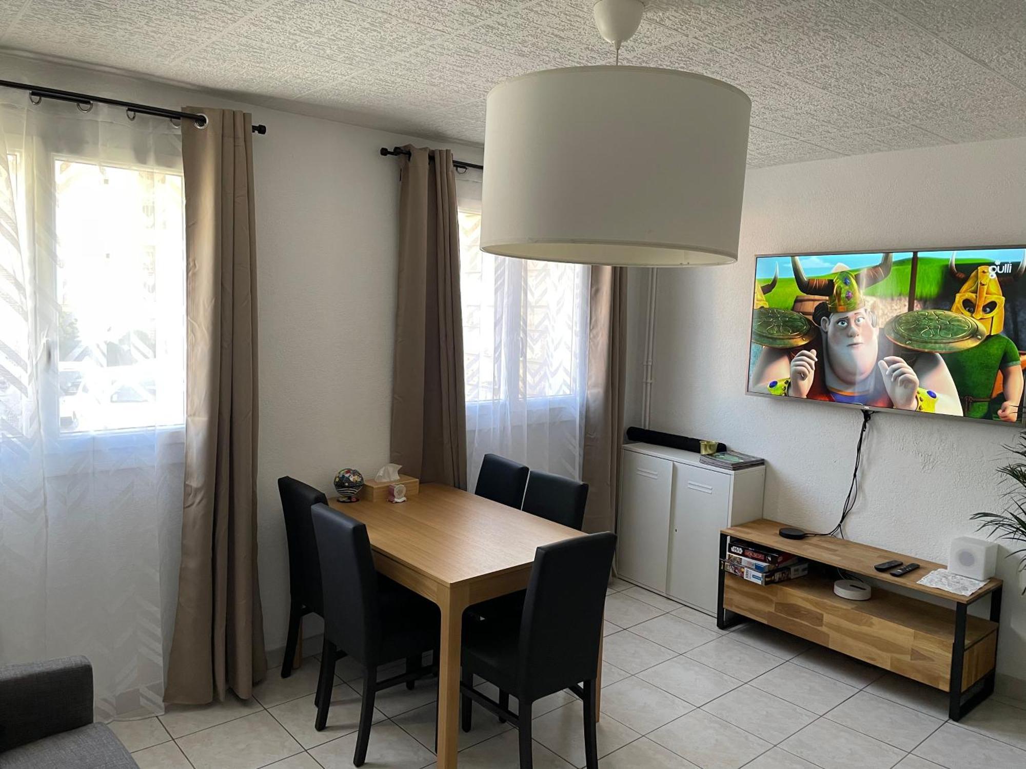 Jolie Charmant T3 Refait A Neuf A Marsilia Exterior foto